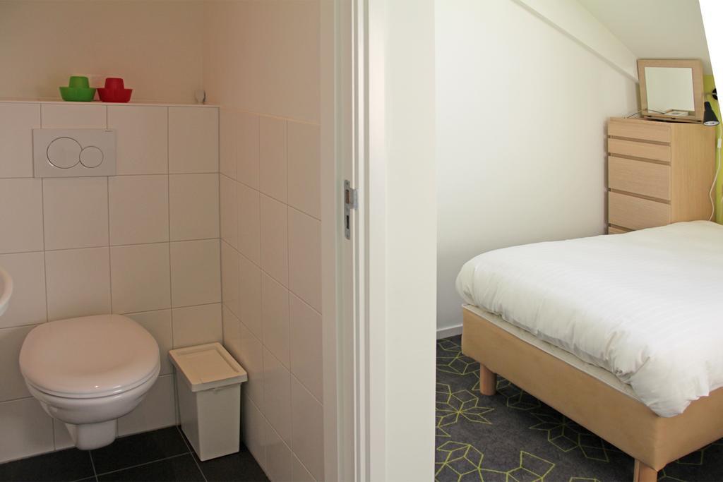 Dorpslogement Pieterburen Camera foto
